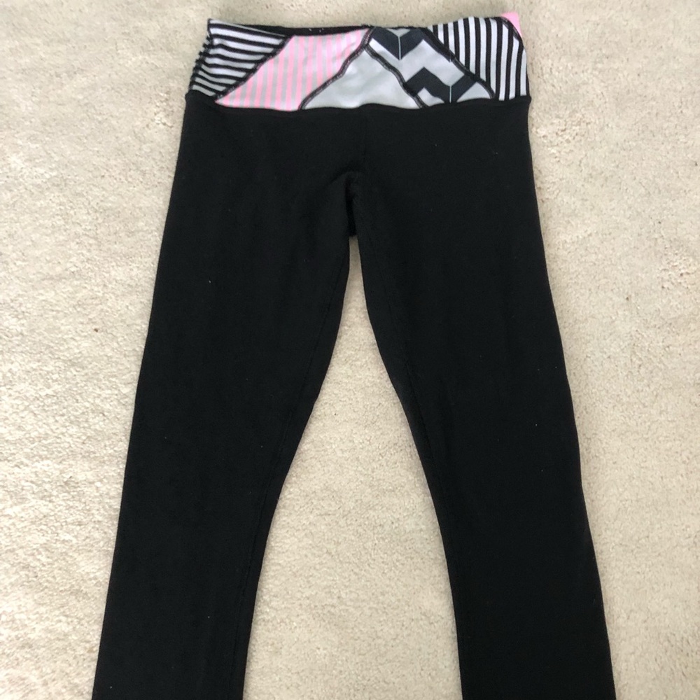 Lululemon cropped reversible leggings